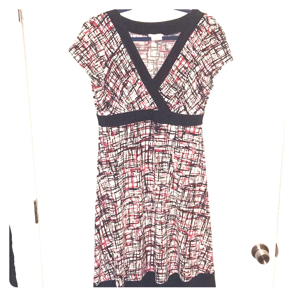 Lightweight, Van Heusen dress size 14